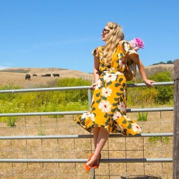 Anthropologie Eva Franco Ikebana Floral Blouse - Picture 13 of 15